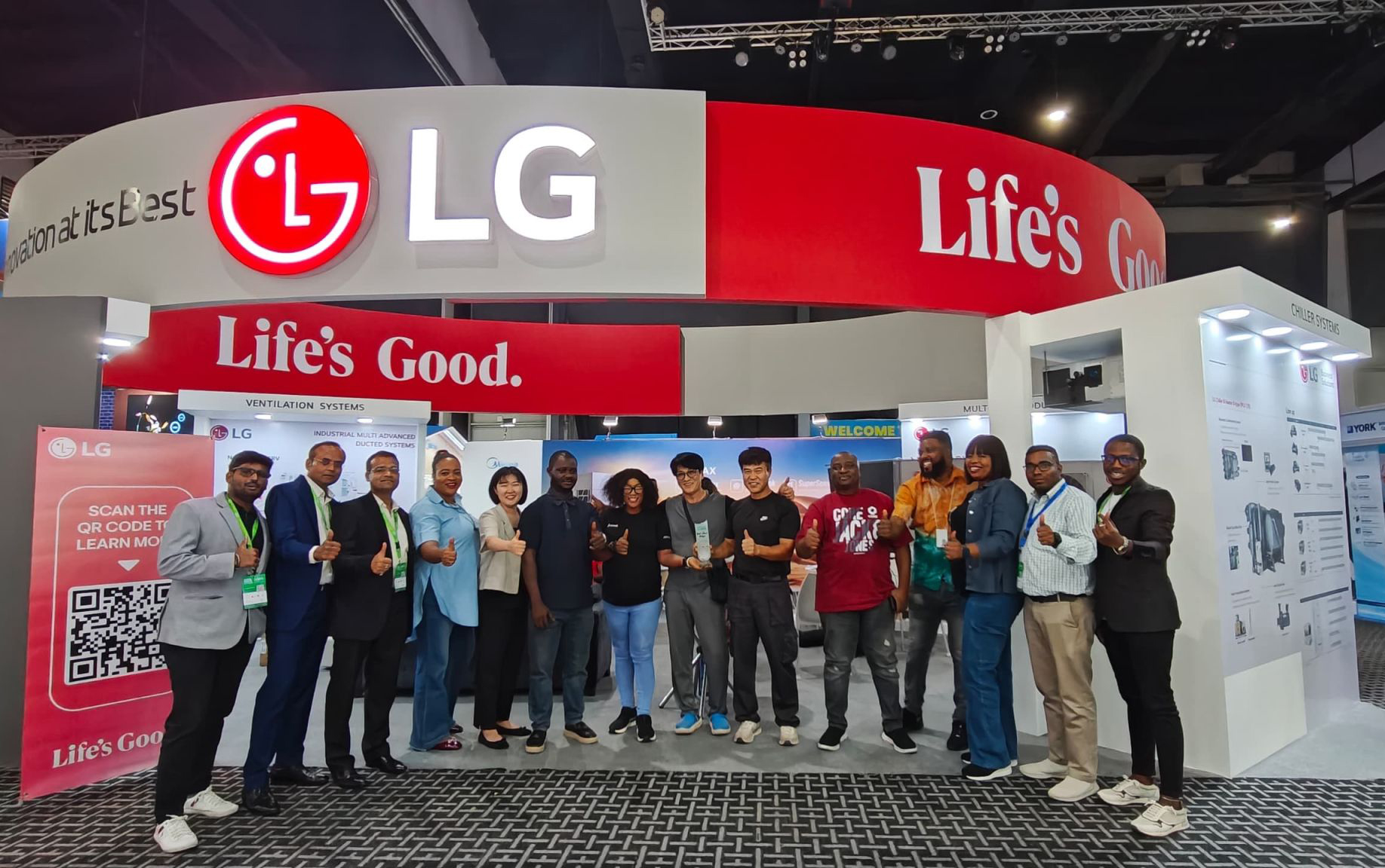 LG Booth Photo 1